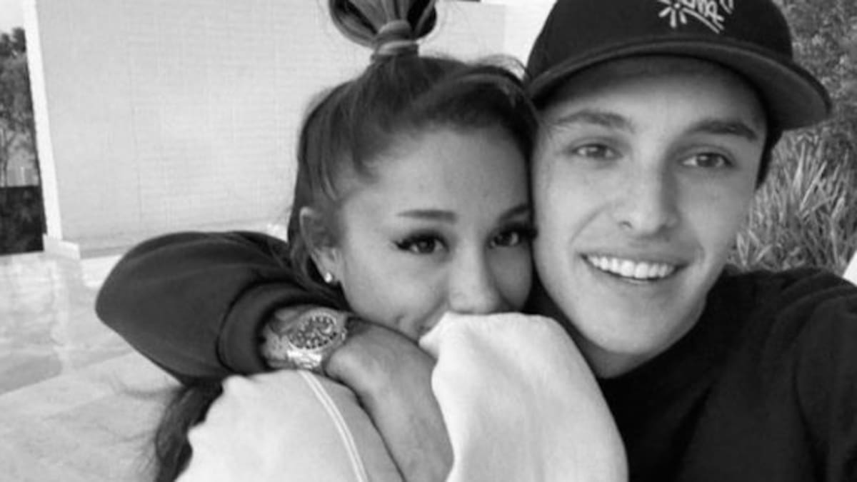 Ariana Grande ya estaría preparando su boda con Dalton Gómez