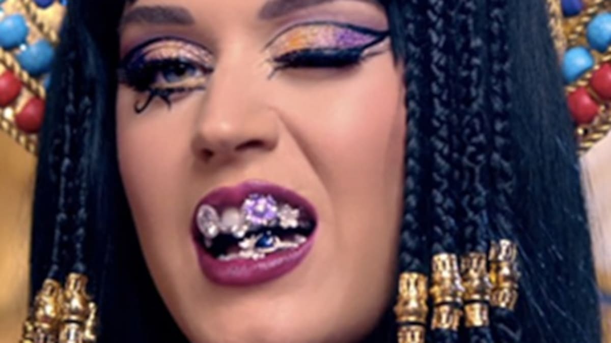 Katy Perry hace enojar a musulmanes