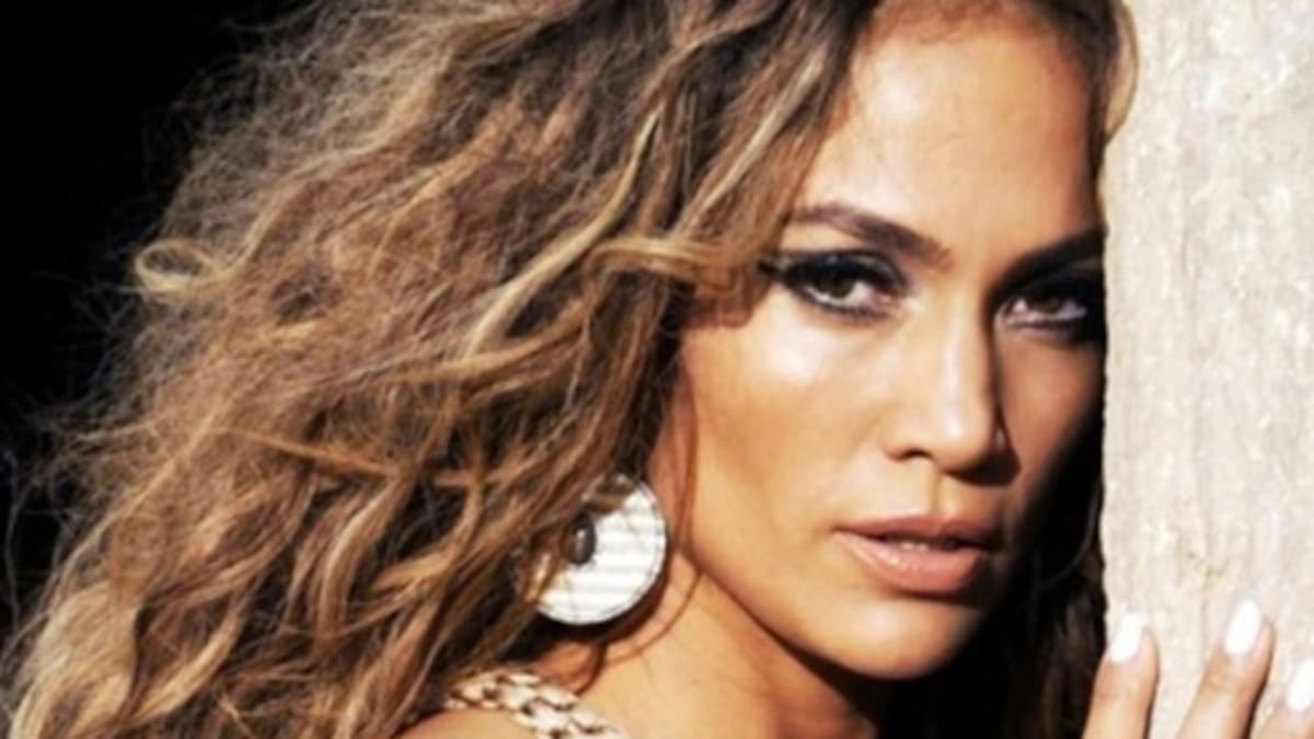 Jennifer Lopez lanza 'I Luh Ya Papi'