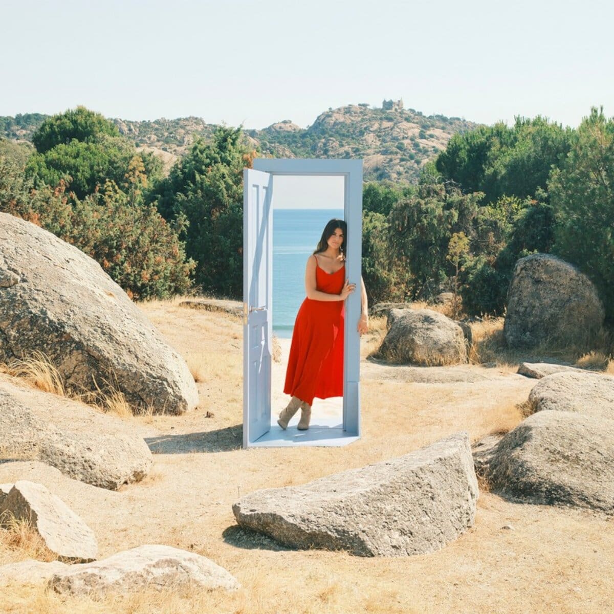 Lola Tuduri abre la puerta a un sinfín de 'Respuestas' con su nueva canción