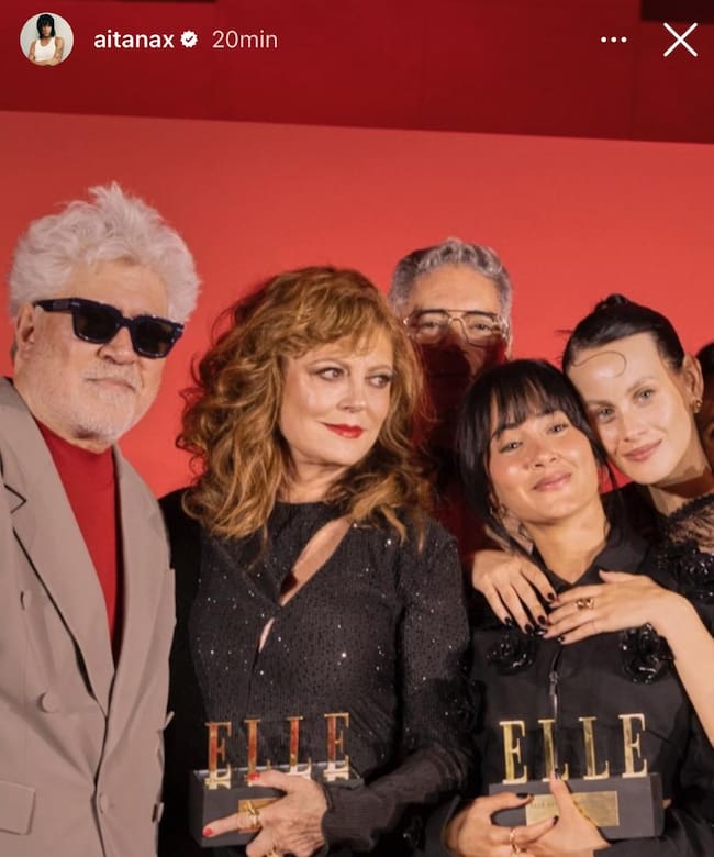 Pedro Almodóvar, Susan Sarandom, Aitana y Milena Smit en los Elle Style