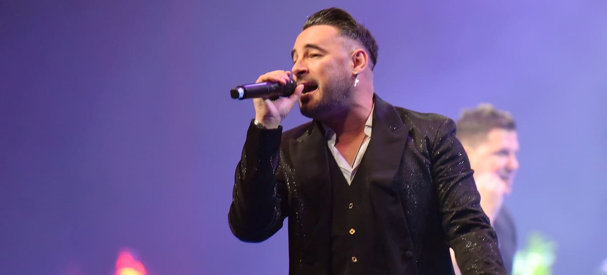 Andy Morales durante un concierto.