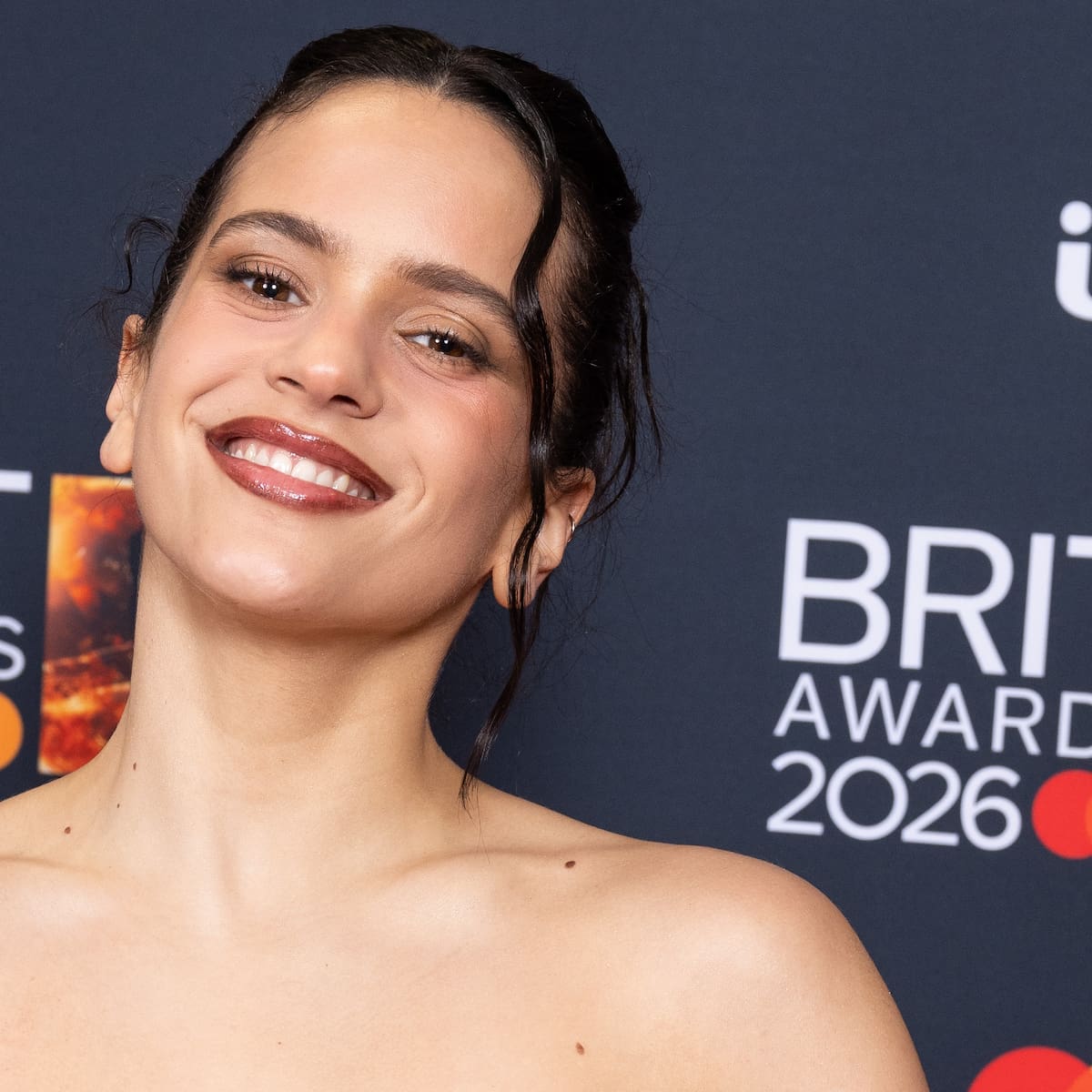 Rosalía se somete al cuestionario Proust en el podcast de Mariana Enriquez: 30 preguntas que definen su carácter