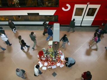 Leiva y Travis Birds se unen para recordar el 11M con una emocionante versión de un conocido tema de Joaquín Sabina