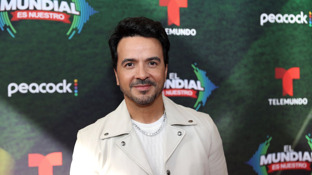 ‘Say A Little Prayer’, el debut como actor de Luis Fonsi en Netflix rescata una antigua tradición de San Antonio de Padua