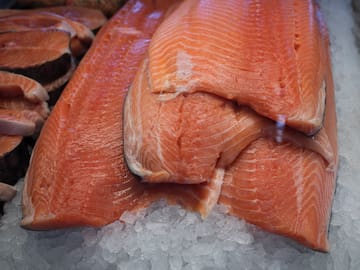 Alerta alimentaria por la presencia de listeria en salmón ahumado: productos afectados