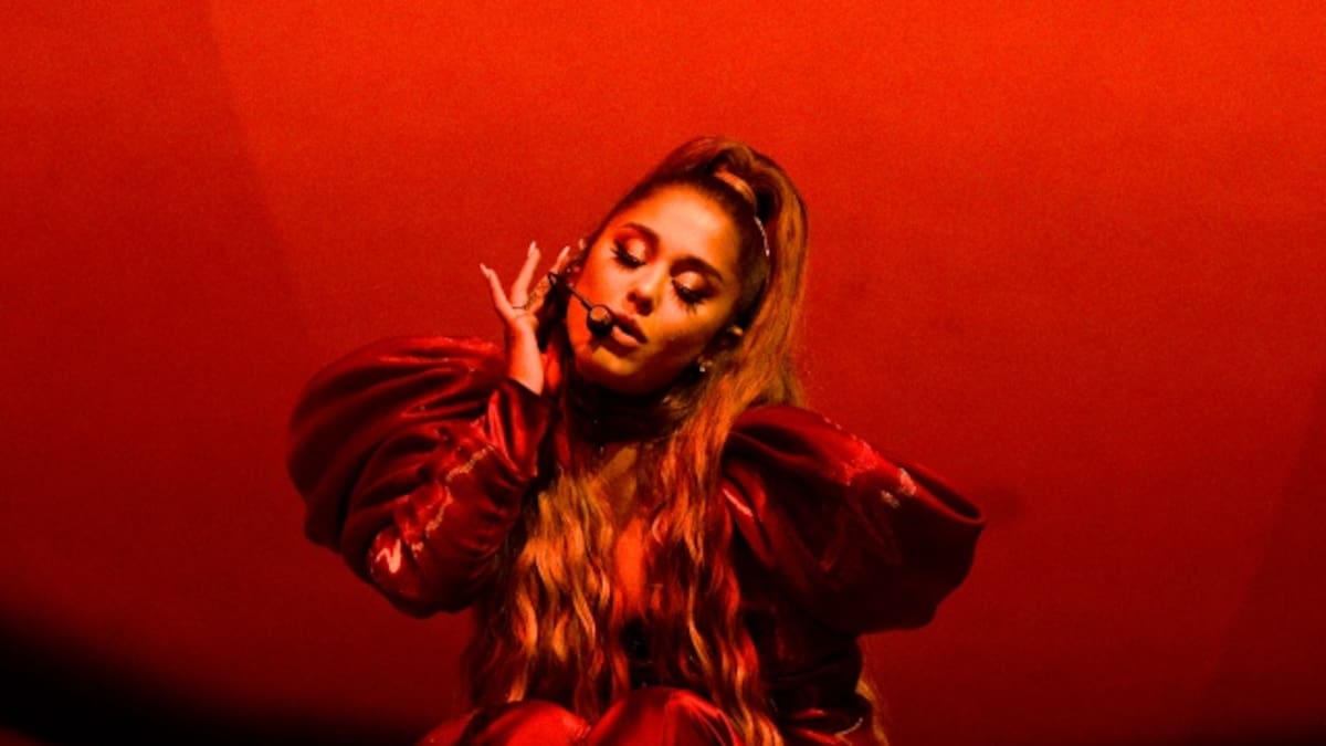 Ariana Grande estrena "K Bye for Now"