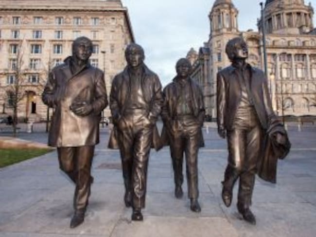 Estatua de los Beatles en Liverpool