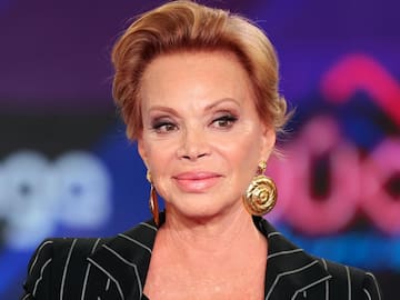 Paloma San Basilio protagoniza una gran caída en el escenario de ‘Dúos increíbles’