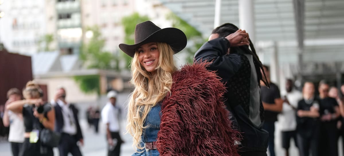Beyoncé en la Paris Fashion Week, junio de 2025.