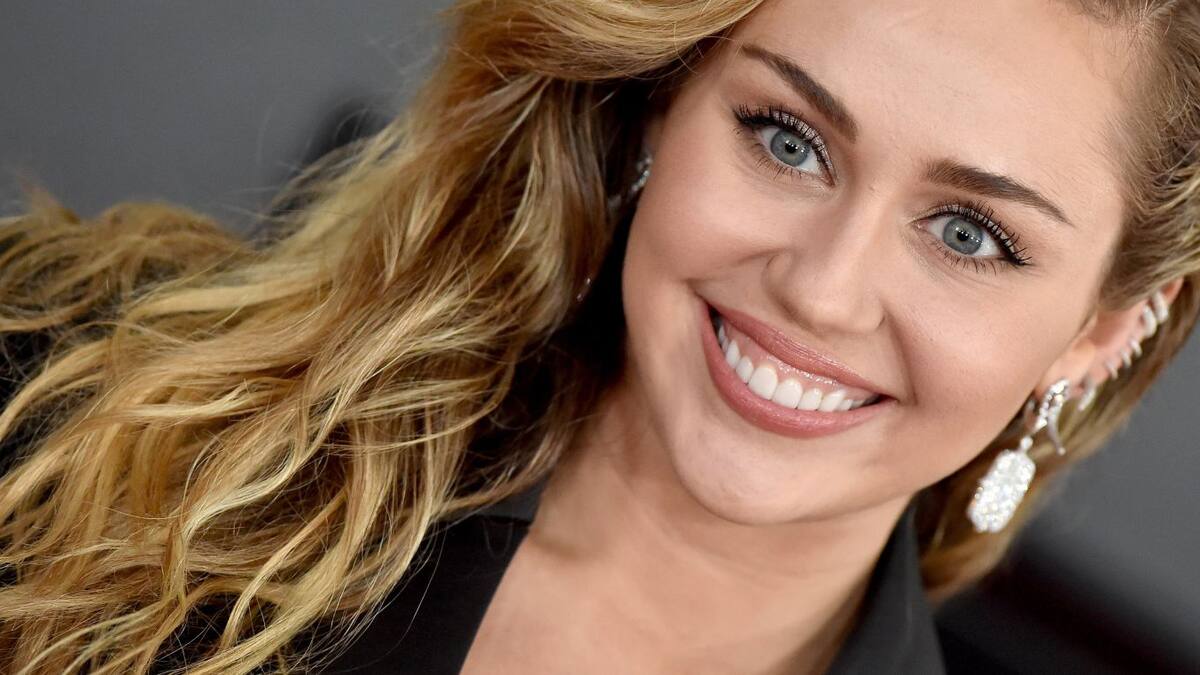 Miley Cyrus: Vuelve la provocativa mujer que nos enloqueció