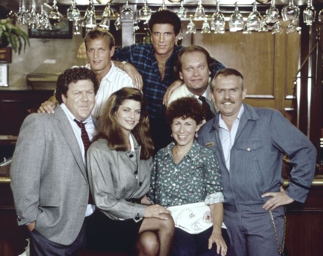 Los protagonistas de Cheers en 1983.