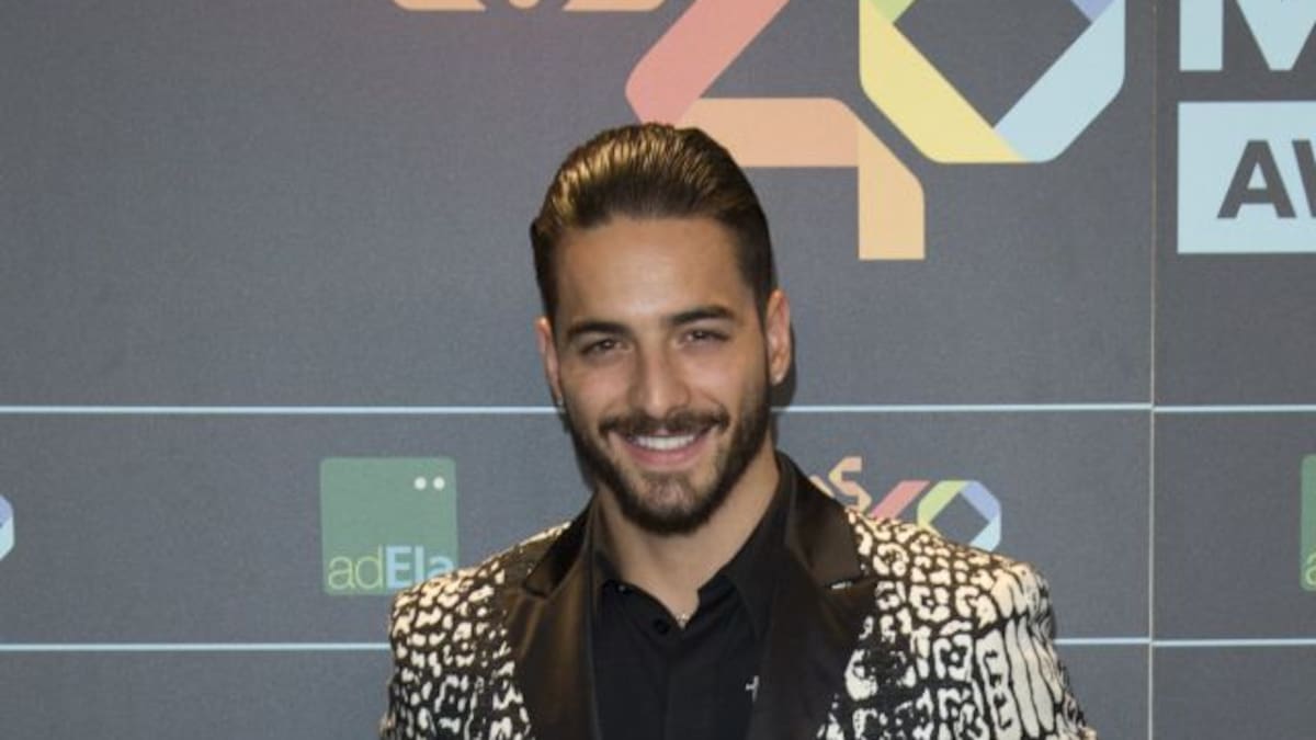 Así reaccionó Maluma a Blas Cantó cantando Felices los 4 en la cena de nominados