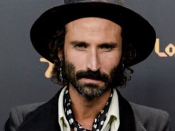 Leiva: Tras ‘La llamada’, vuelve a colaborar con Los Javis en la banda sonora de ‘Veneno’
