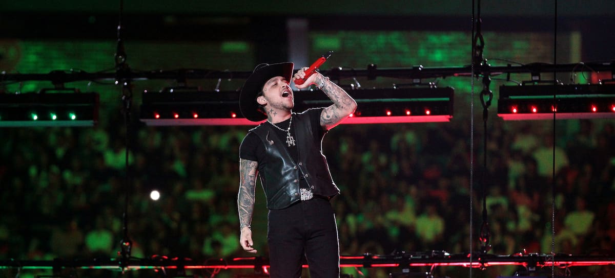 Christian Nodal actuando en el Palacio de los Deportes como parte del musical 'Supernova Strikers 2025' Mexico agosto 2025