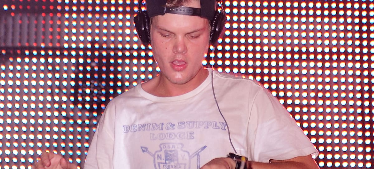 Avicii, durante una sesión en 2012
