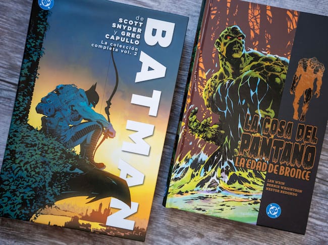 Batman de Scott Snyder y La Cosa del Pantano de Bernie Wrightson somo imprescindibles de Mayo.