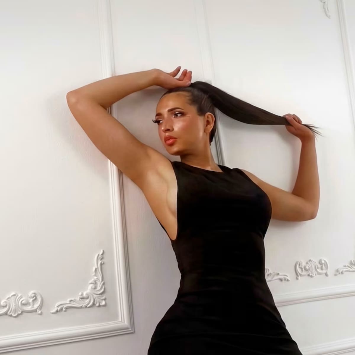 Matan a la influencer Natalia Villalba, de 36 años y encuentran el cuerpo en una maleta