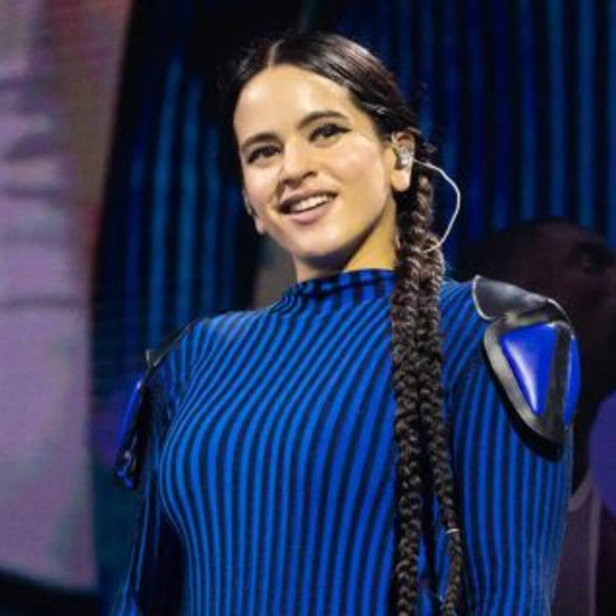 Rosalía habló sobre Shakira en su concierto en Bogotá