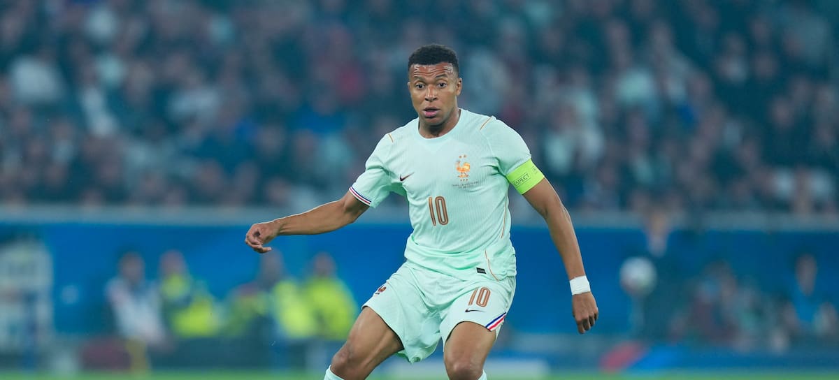 Kylian Mbappe con la Selección de Francia en el Estadio Pierre Mauroy