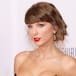 De qué protegería un acuerdo prenupcial a Taylor Swift: una jurista resuelve todas nuestras dudas