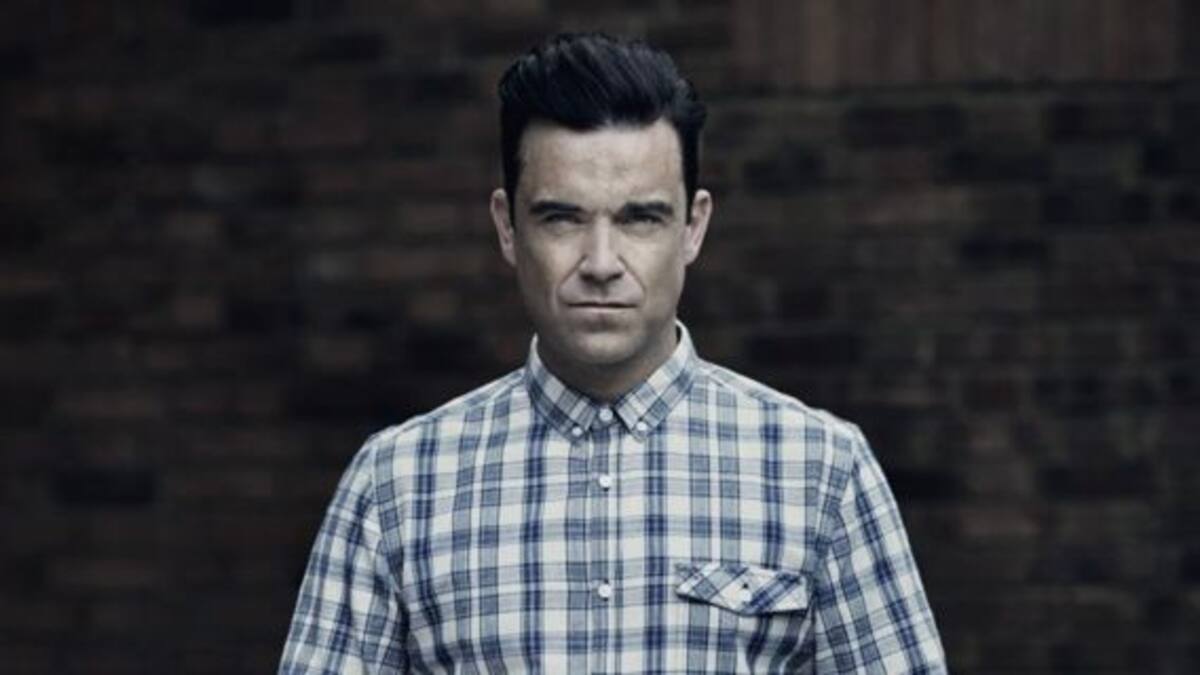 ¡Robbie Williams demandado por acoso sexual!