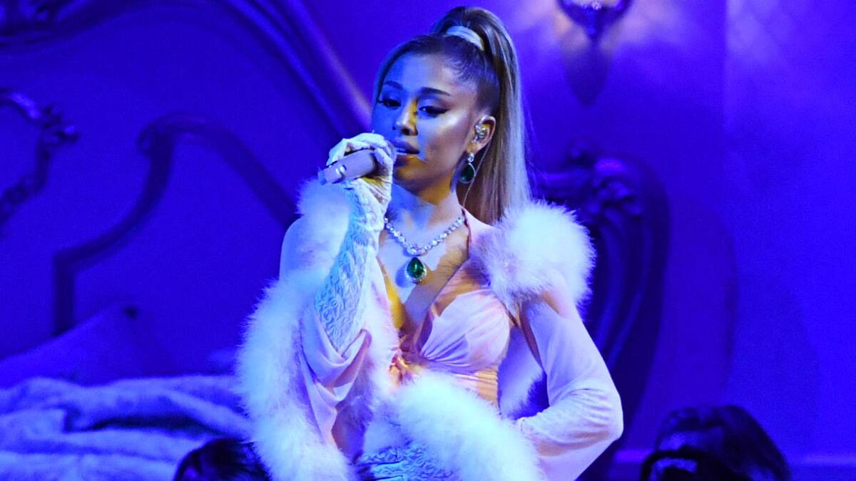 La sugerente foto de Ariana Grande para anunciar el vídeo de 34+35 remix
