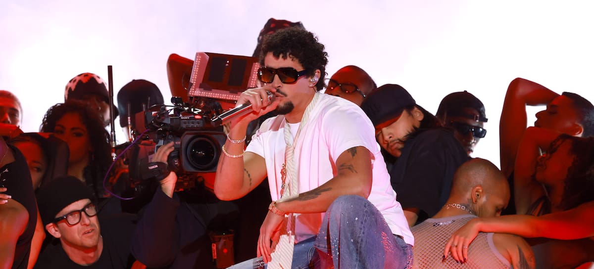 Bad Bunny durante su concierto en Los Ángeles (California).
