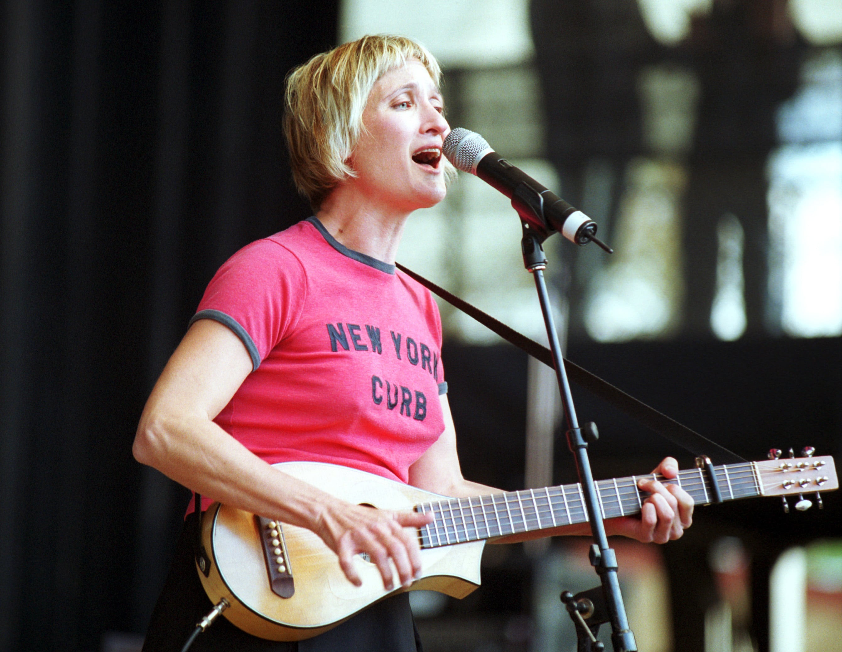 Jill Susan Sobule fue una cantautora estadounidense mejor conocida por el sencillo 'I Kissed a Girl'.