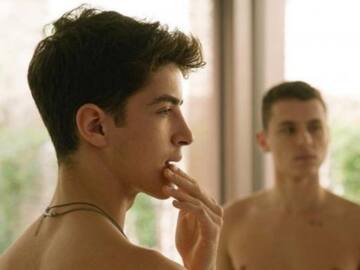 El creador de ‘Élite’ explica por qué solo hay cuerpos normativos en la serie ©copyright los40.com