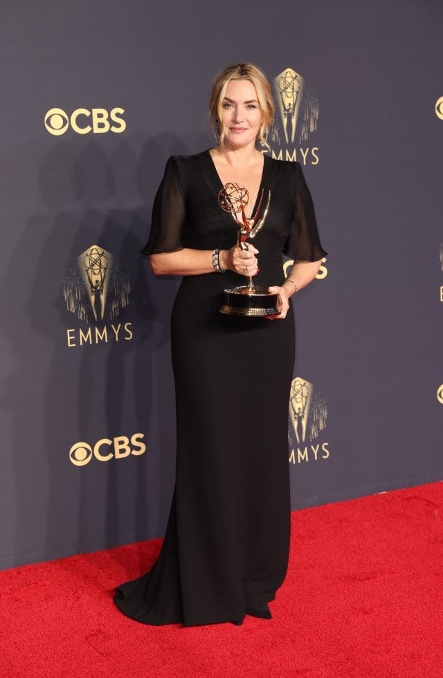 Kate Winslet acude a la 73 edición de los premios Emmy, en Los Ángeles, California, el 19 de septiembre de 2021