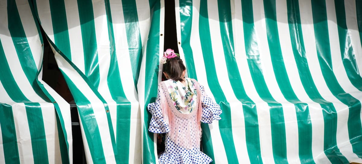 Una niña en la Feria de Sevilla