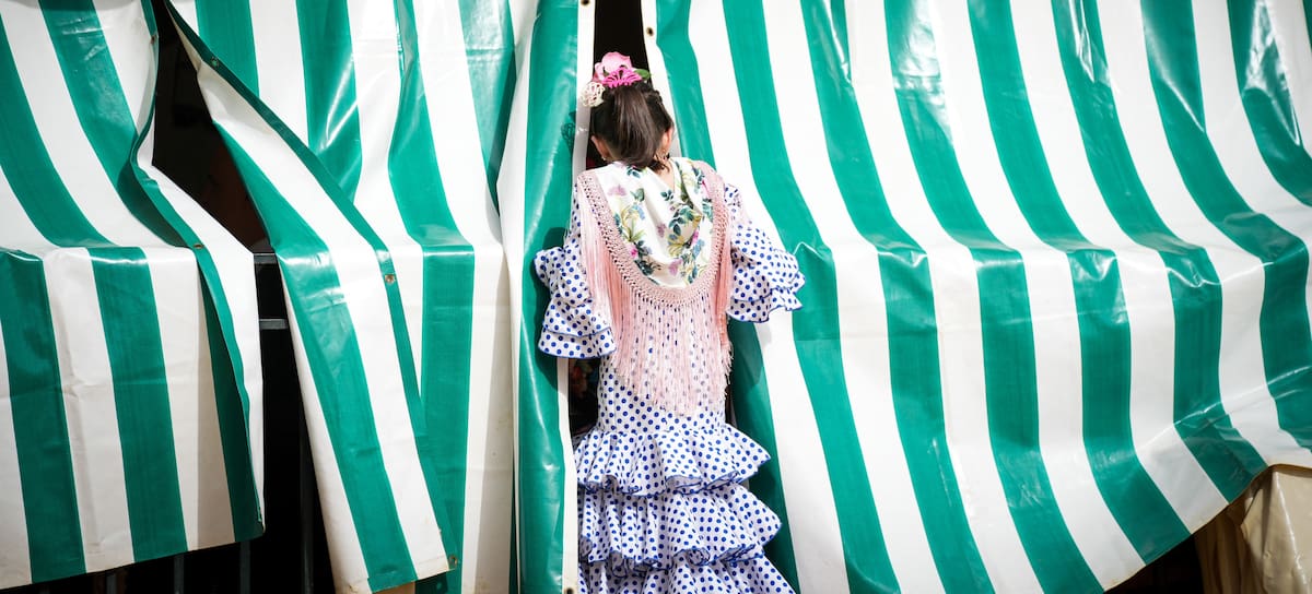 Una niña en la Feria de Sevilla
