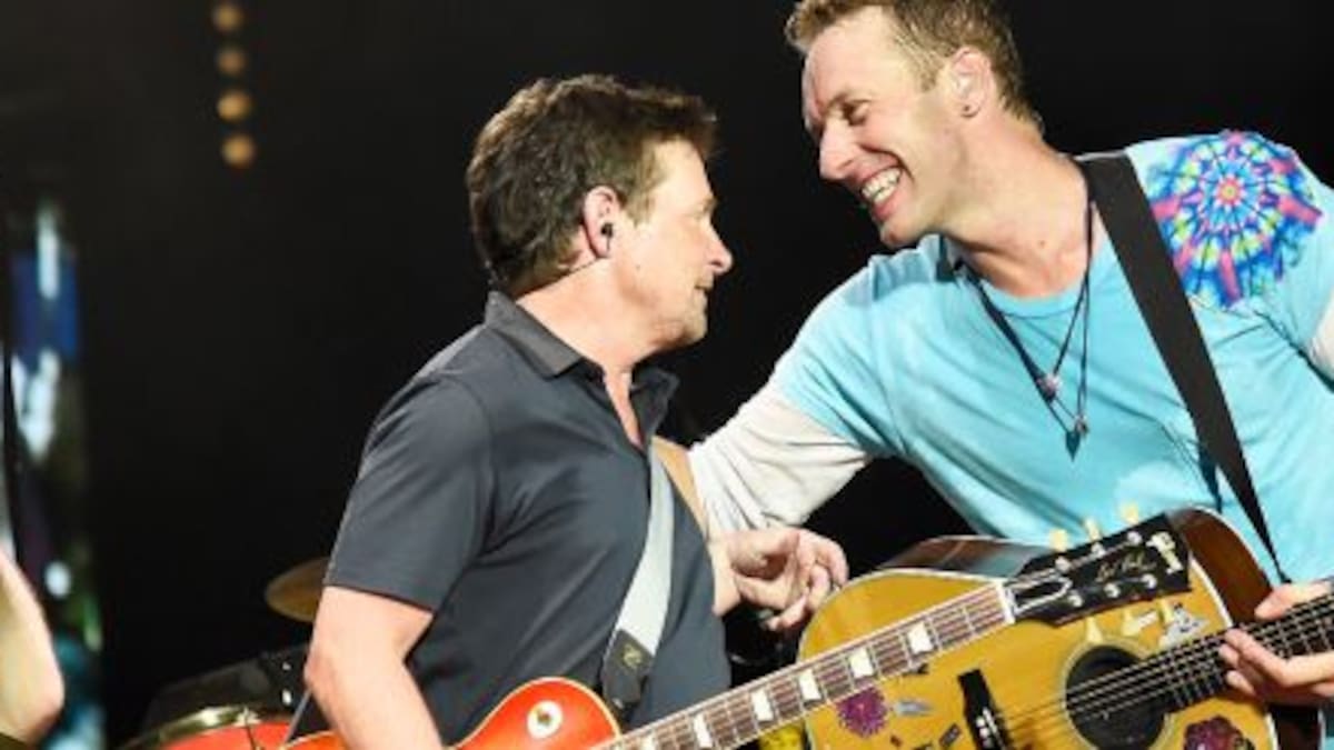 Marty McFly subió al escenario a tocar con Coldplay