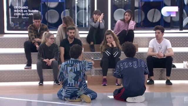 Los Javis dando clase a los concursantes de OT 2017