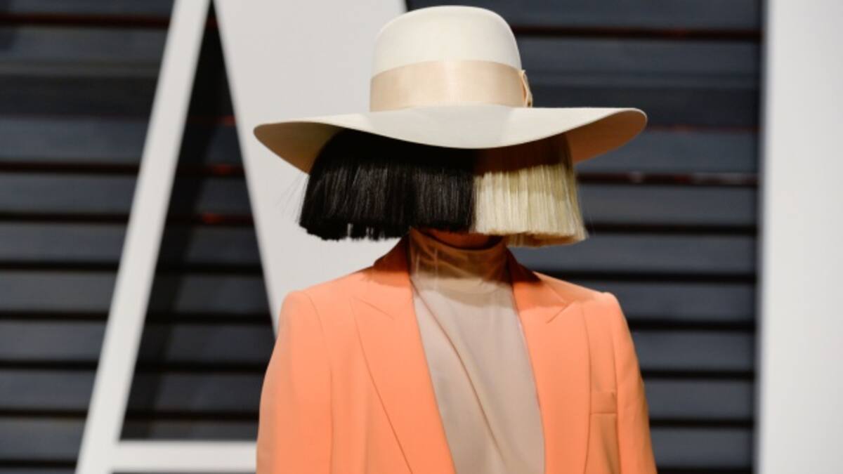 Sia presentó “Together”