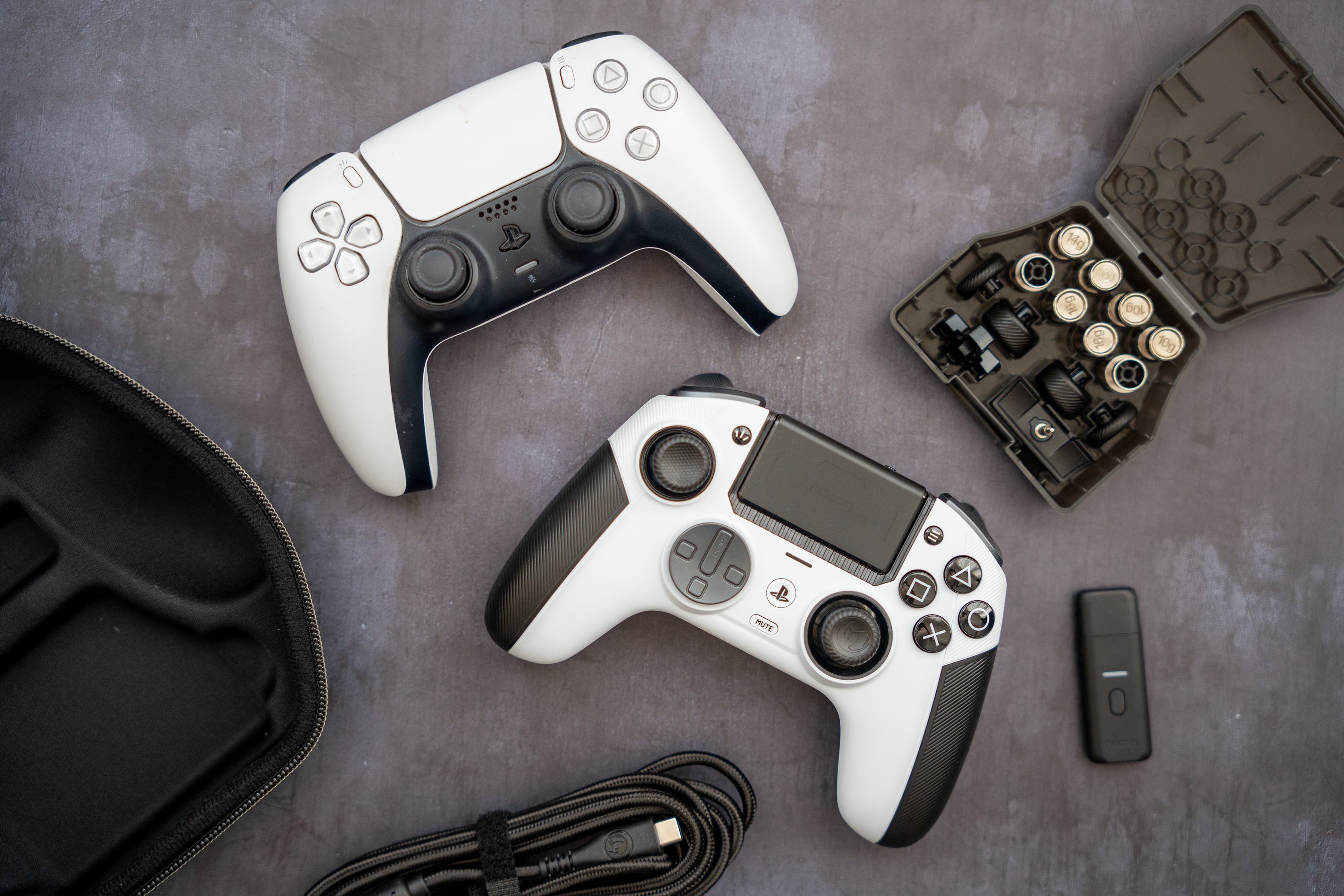 Nacon Revolution Pro 5