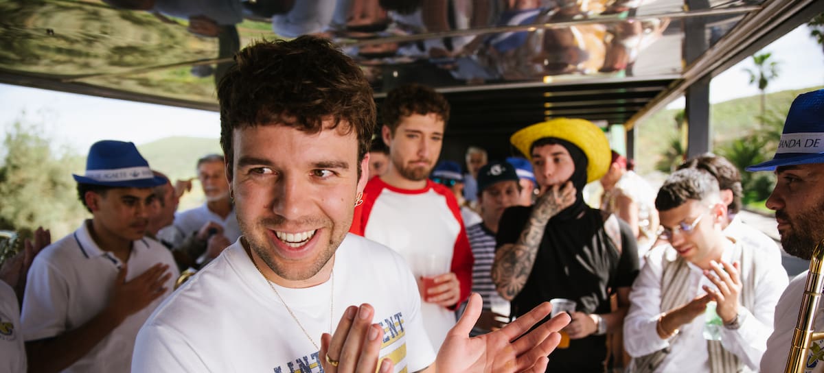 Quevedo en el videoclip de 'Ni Borracho'