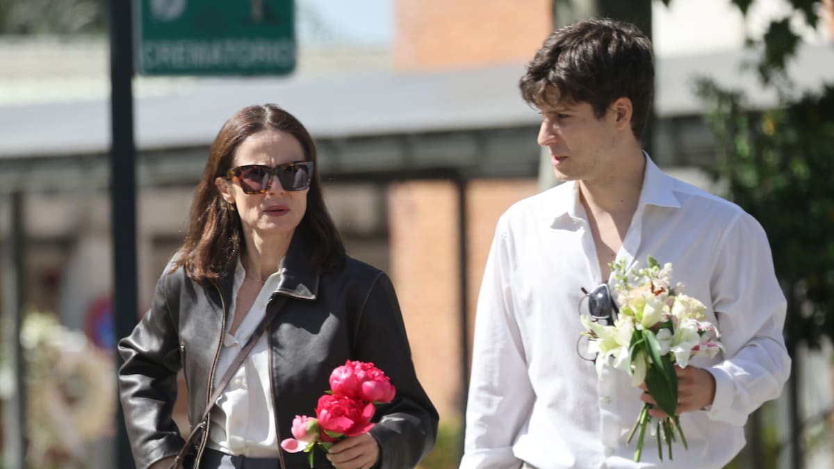 Aitana Sánchez-Gijón se despide de su madre Fiorella de Angelis en una ceremonia íntima