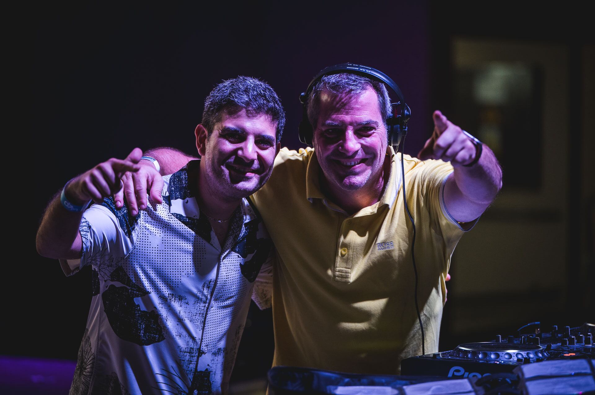 Sesión de los compañeros Edu Naranjo y Josep Bartomeus de LOS40 Classic