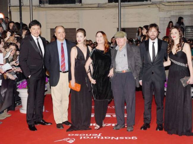 Silvia Abascal y Verónica Forqué comparten alfombra en el Festival de Málaga 2011