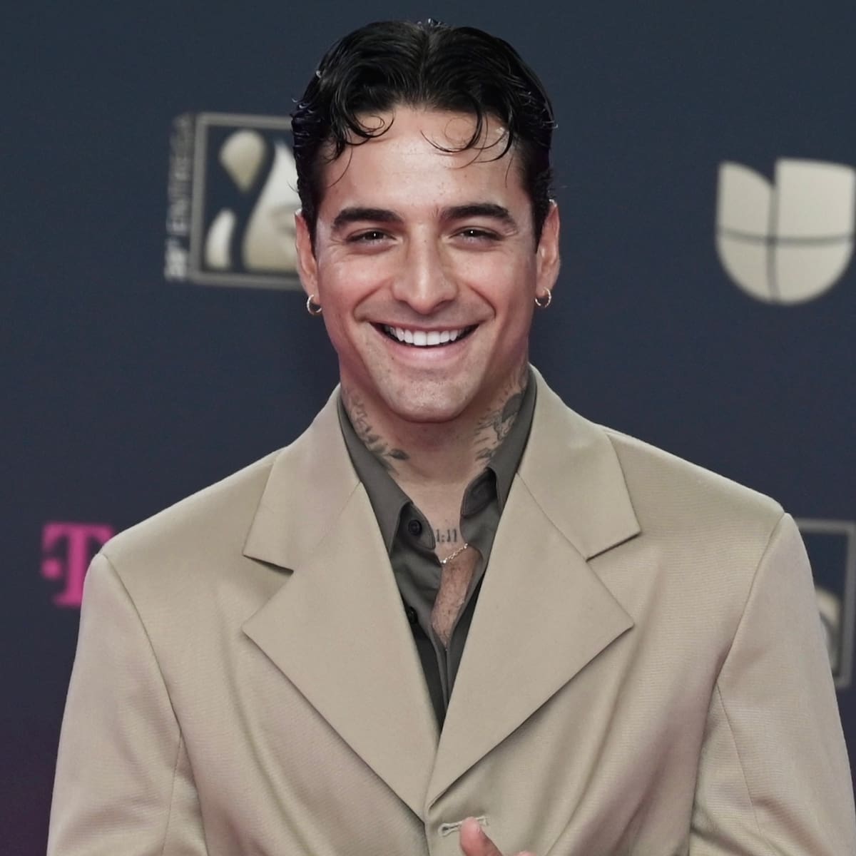 Maluma rinde homenaje a Yeison Jiménez en Premio Lo Nuestro tras lanzar su colaboración de manera póstuma