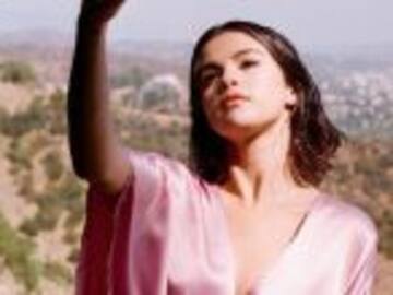 Selena Gomez luce radical cambio de look