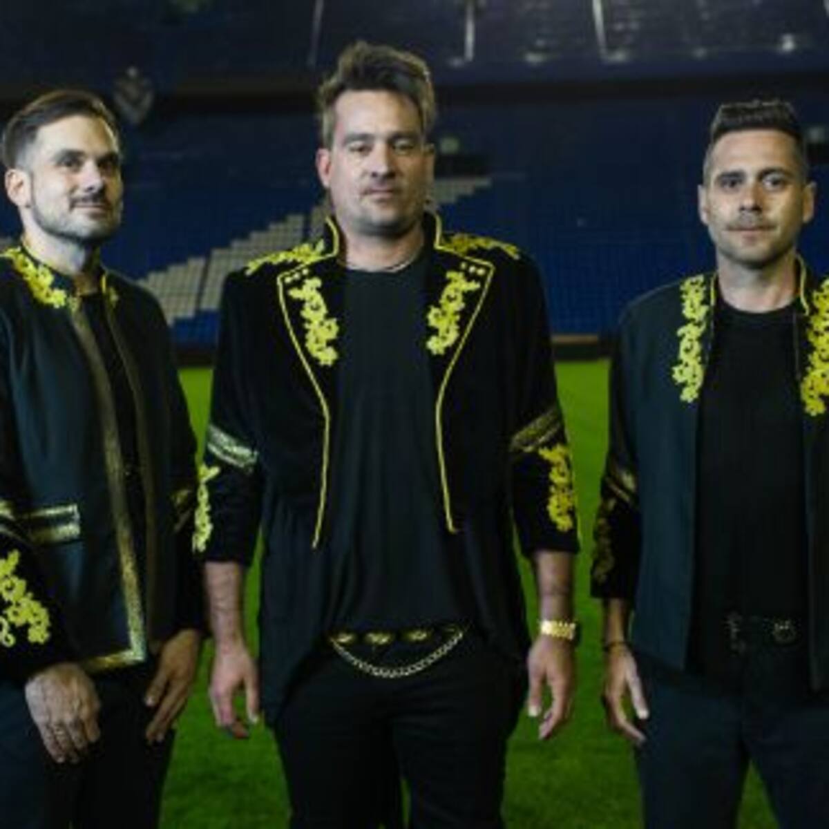 LOCURA POR TAN BIÓNICA: MÁS DE 500.000 FANS AGOTARON DOS ESTADIOS