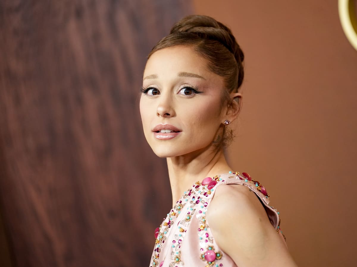 Ariana Grande anuncia un descanso indefinido tras la gira 'Eternal Sunshine' y cancela su regreso al teatro en Londres