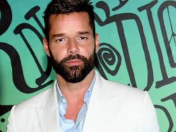 ¿Eres tú?: Ricky Martin presume retoque facial y luce irreconocible