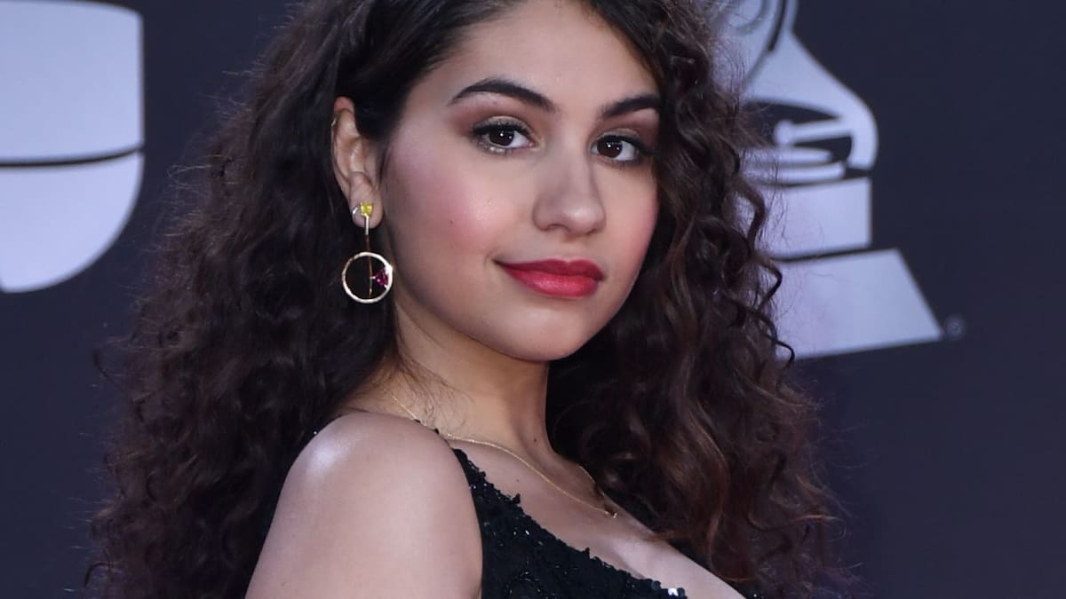 Alessia Cara adelanta su tercer disco con 2 nuevas canciones: Sweet dream y Shapeshifter