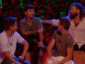 Sandra Barneda, de nuevo visiblemente emocionada por las lágrimas de Hugo en ‘La isla de las tentaciones 3’