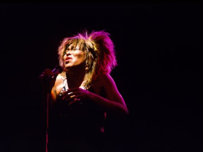 Tina Turner en un concierto en el Wembley ARena en 1985.