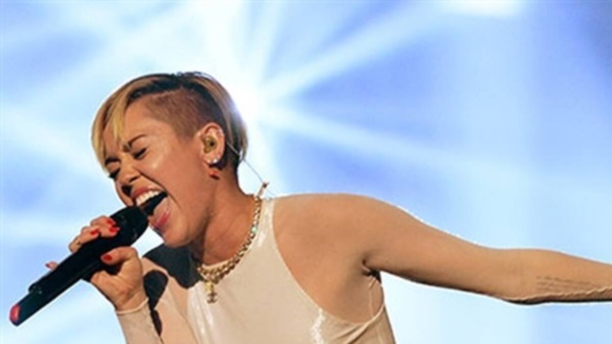 Miley Cyrus vuelve al N°1